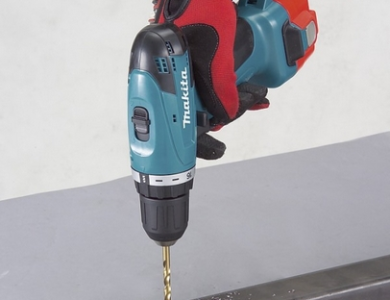 Máy khoan vặn vít dùng pin Makita 6261DWE