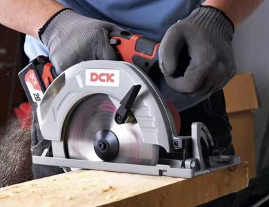 Máy cưa đĩa dùng pin Li-ion 20V DCK KDMY02-185
