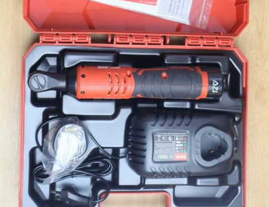 Máy siết bu lông góc dùng pin Li-ion 12V DCK KDPB02-10(TYPE EK)