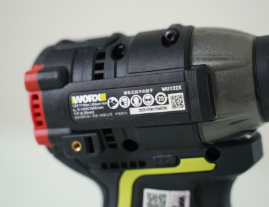 Máy vặn vít dùng pin 12V Worx WU132X.1 (1 Pin 2.0Ah & 1 Sạc)
