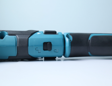 Máy vặn vít dùng pin Makita TD022DSE 7.2V