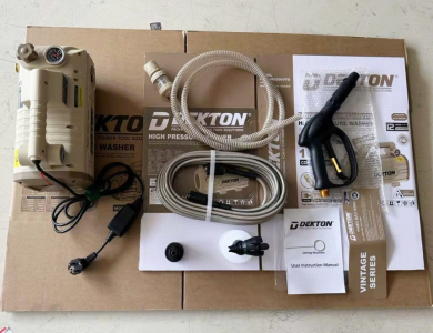 Máy xịt rửa áp lực Dekton DK-CWR2200VTG (Motor lõi đồng)
