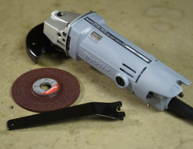 Máy mài góc 100mm Makita 9500NB