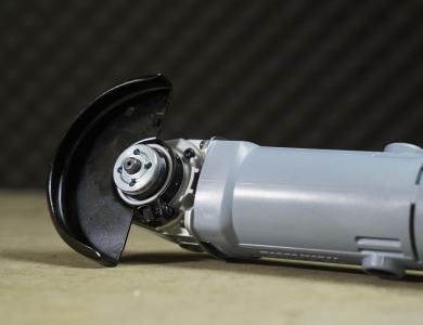 Máy mài góc 100mm Makita 9500NB