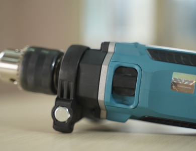 Máy khoan búa 26 phụ kiện Makita M8103KX2B