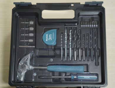 Máy khoan búa 26 phụ kiện Makita M8103KX2B