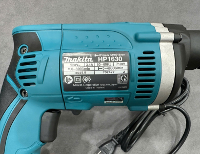 Máy khoan búa Makita HP1630