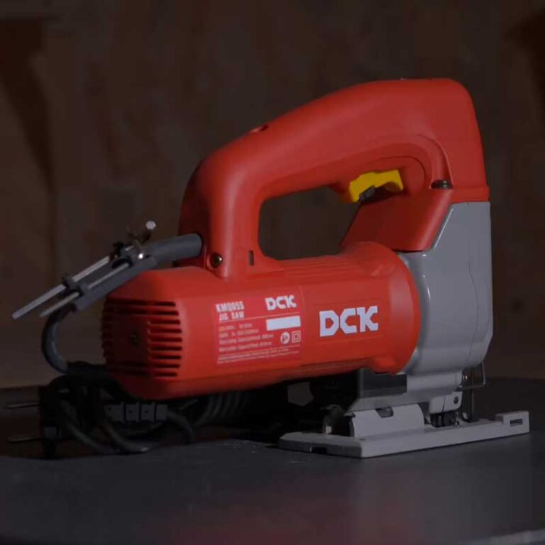Máy cưa lọng 580W KMQ85S – DCK