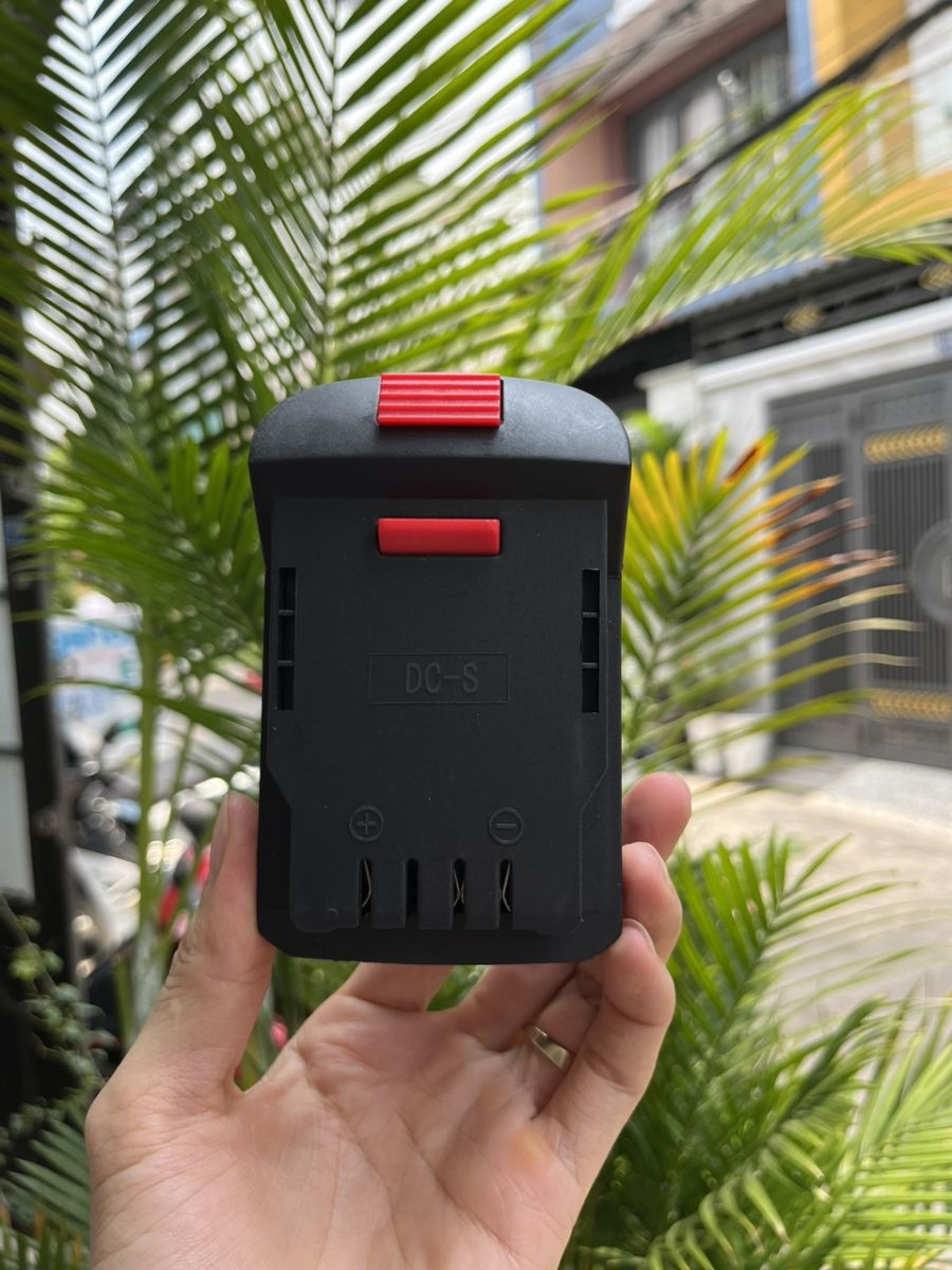 Chân chuyển đổi 20V DCK, DCA, Dongcheng qua chân pin phổ thông M21 P83C-042231