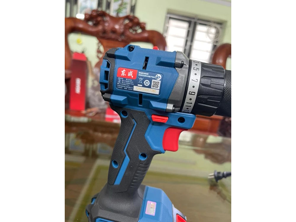 Máy khoan động lực 20V Dongcheng DCJZ2060i (