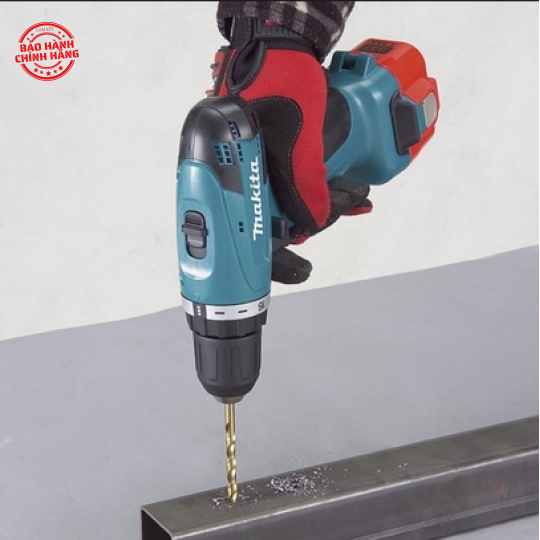 Máy khoan vặn vít dùng pin Makita 6261DWE