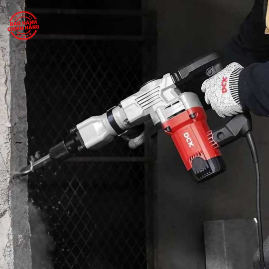 Máy đục bê tông 1400W 17mm KZG06-6S – DCK
