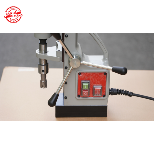 Máy khoan từ 900W 30mm KJC02-30 – DCK