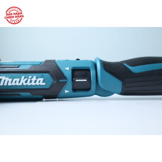 Máy vặn vít dùng pin Makita TD022DSE 7.2V