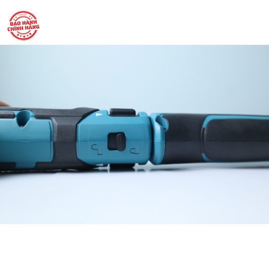 Máy vặn vít dùng pin Makita TD022DSE 7.2V