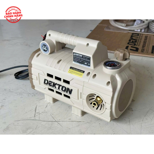 Máy xịt rửa áp lực Dekton DK-CWR2200VTG (Motor lõi đồng)