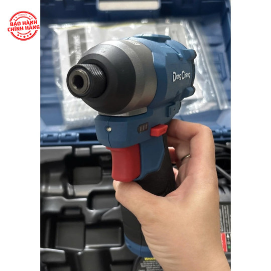 Máy vặn vít dùng pin 12V DongCheng DCPL04-8EK (Kèm 2 pin & Sạc)